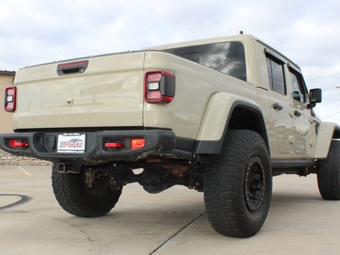 Used 2020 Jeep Gladiator Rubicon image 24