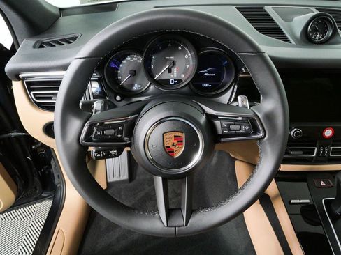 Certified 2026 Porsche Macan Turbo AWD/4WD image 9