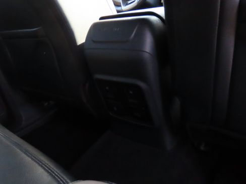 Used 2023 Ford Bronco Wildtrak image 17