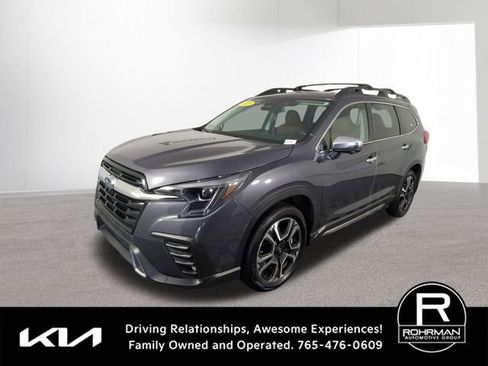 Used 2023 Subaru Ascent Touring AWD/4WD image 1