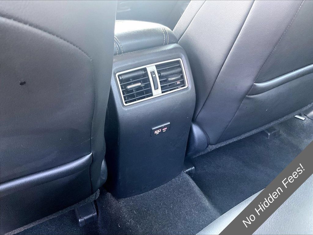 Used 2020 Nissan Maxima 3.5 SV w/ Floor Mat Group FWD image 26