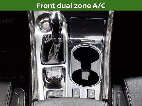 Used 2022 Nissan Maxima SV w/ Floor Mat Group FWD image 22