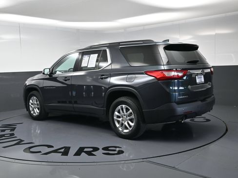 Used 2019 Chevrolet Traverse LT FWD image 7