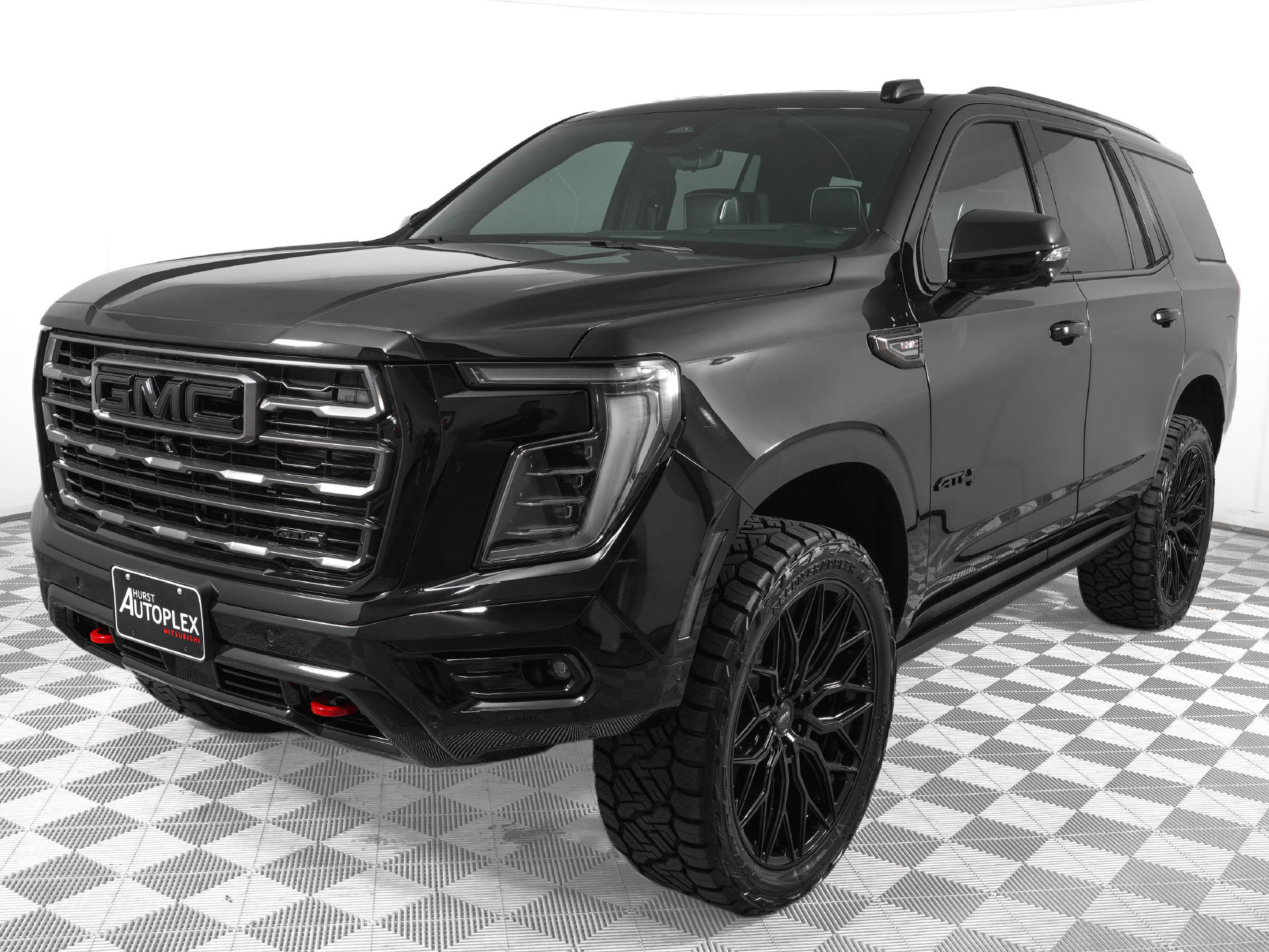 Used 2026 GMC Yukon AT4 Ultimate w/ LPO, Floor Liner Package AWD/4WD image 9