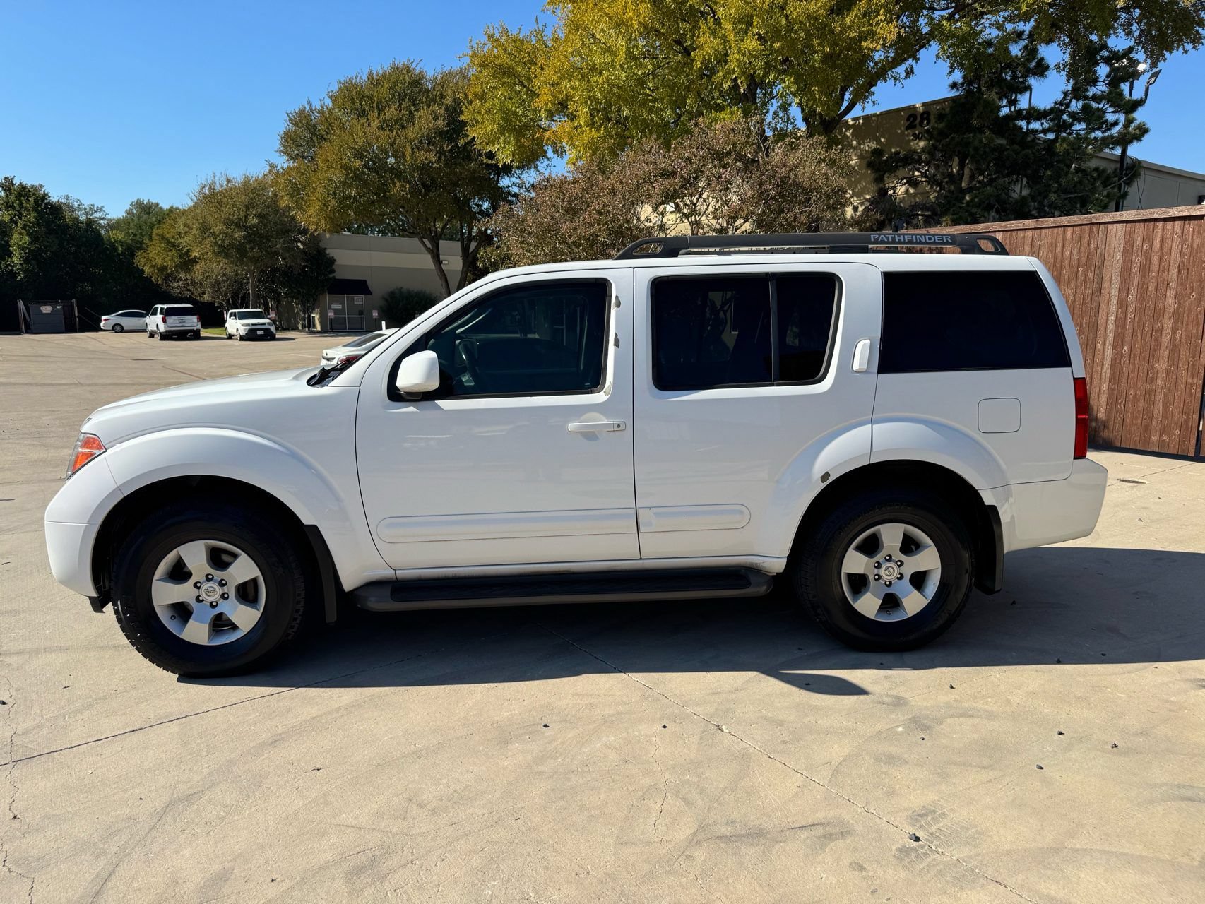 Used 2006 Nissan Pathfinder SE w/ (G01) SE Comfort Pkg RWD image 4