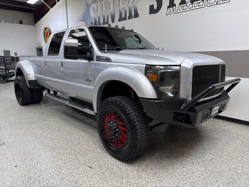 Used 2014 Ford F450 Lariat w/ Lariat Ultimate Package image 45