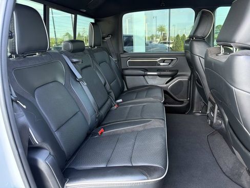 Used 2025 RAM 1500 Laramie AWD/4WD image 23
