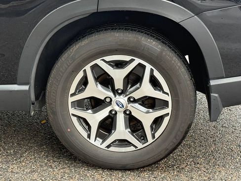 Certified 2024 Subaru Forester Premium AWD/4WD image 7