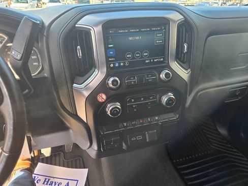 Used 2023 GMC Sierra 2500 SLE image 9