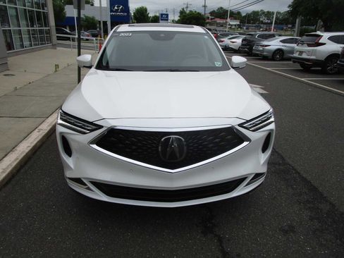 Certified 2023 Acura MDX SH-AWD w/ Technology Package image 3