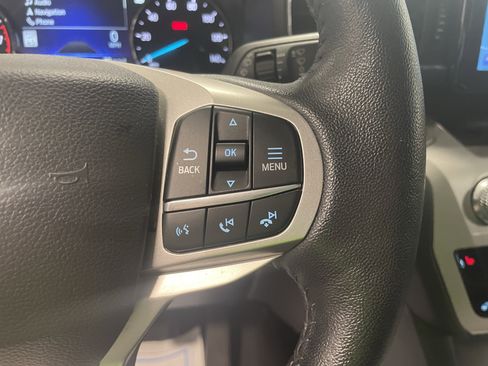 Used 2022 Ford Explorer XLT w/ Equipment Group 202A image 17