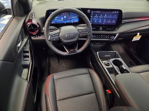 Used 2027 Chevrolet Equinox RS w/ Safety and Technology Package FWD image 14