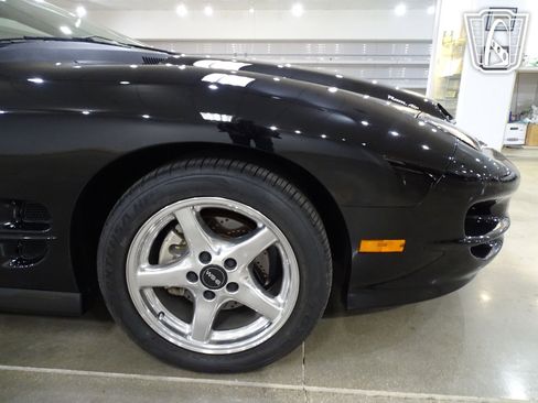 Used 1999 Pontiac Firebird Formula image 35