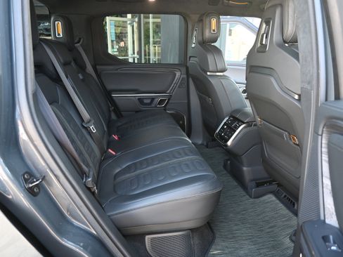 Used 2023 Rivian R1T Adventure image 53