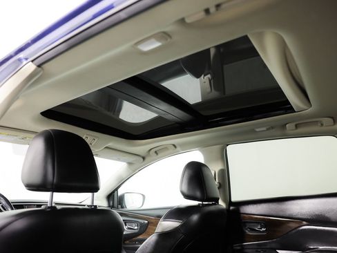 Used 2020 Nissan Murano Platinum image 19