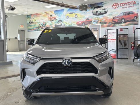 Used 2023 Toyota RAV4 XSE image 7
