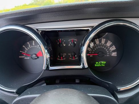 Used 2006 Ford Mustang GT Premium image 27