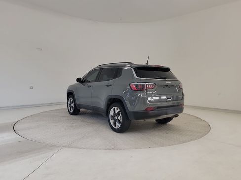 Used 2020 Jeep Compass Limited AWD/4WD image 3