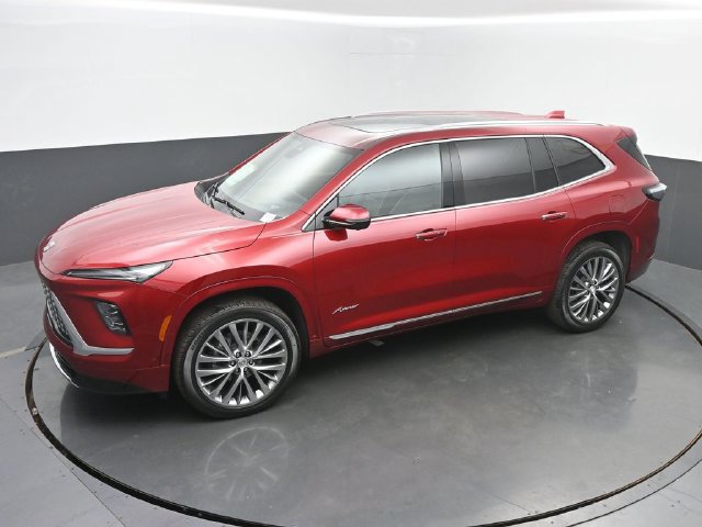 Used 2026 Buick Enclave Avenir w/ Super Cruise Package AWD/4WD image 39