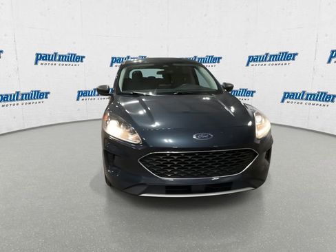 Used 2022 Ford Escape SE w/ Convenience Package image 3