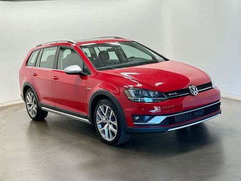 Used 2017 Volkswagen Golf Alltrack SEL AWD/4WD image 30
