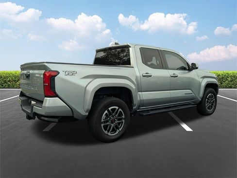 Used 2024 Toyota Tacoma TRD Sport RWD image 5