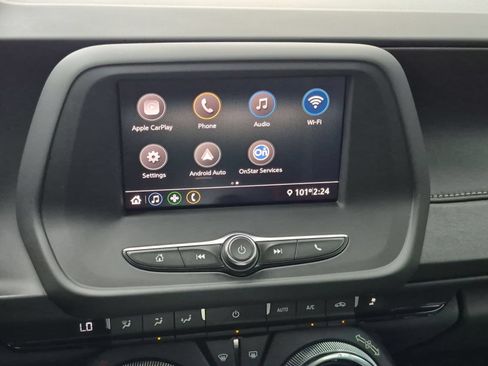 Used 2020 Chevrolet Camaro LT RWD image 18