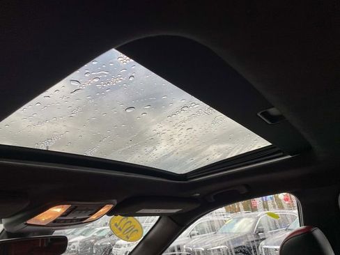 Used 2022 Dodge Durango R/T image 6