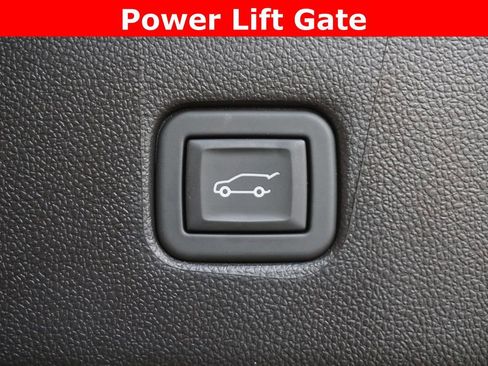 Used 2024 Chevrolet Blazer LT image 18