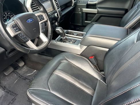 Used 2019 Ford F150 Platinum image 10