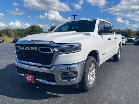 New 2026 RAM 1500 Lone Star image 3