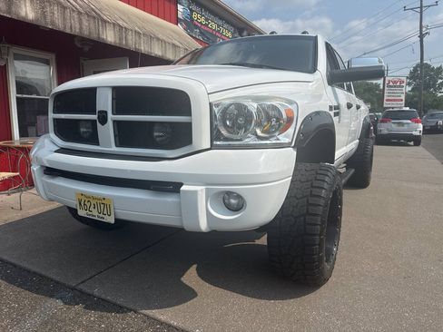 Used 2006 Dodge Ram 1500 Truck SLT AWD/4WD image 3