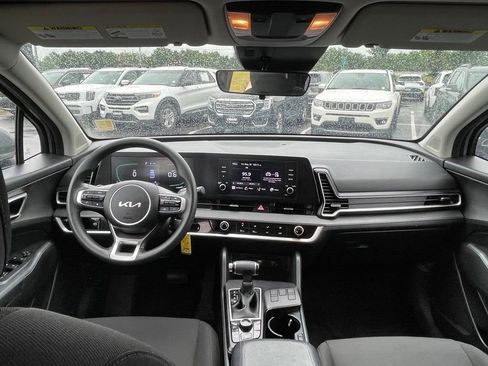 Certified 2024 Kia Sportage LX FWD image 14