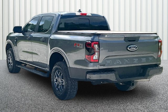 Used 2024 Ford Ranger XLT w/ Technology Package AWD/4WD image 9