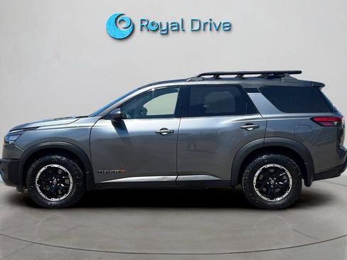 Used 2023 Nissan Pathfinder Rock Creek AWD/4WD image 3