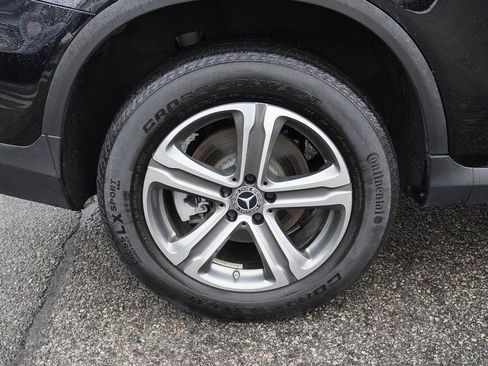 Used 2022 Mercedes-Benz GLC 300 4MATIC w/ Premium Package Lite image 19
