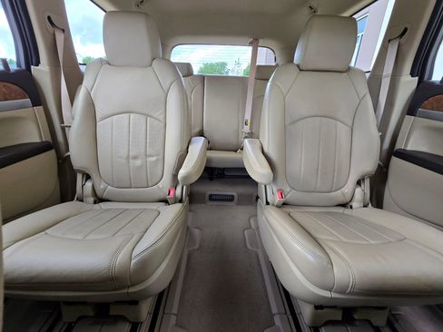 Used 2011 Buick Enclave CXL FWD image 41