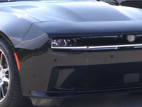 Used 2024 Dodge Charger Scat Pack w/ Plus Group image 7