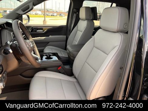 New 2026 GMC Yukon Elevation w/ Elevation Premium Package AWD/4WD image 19
