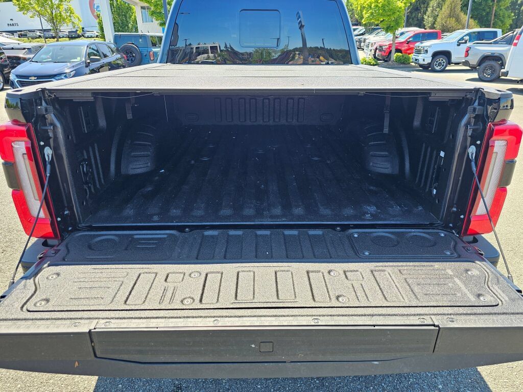 Used 2026 Ford F350 Platinum AWD/4WD image 25