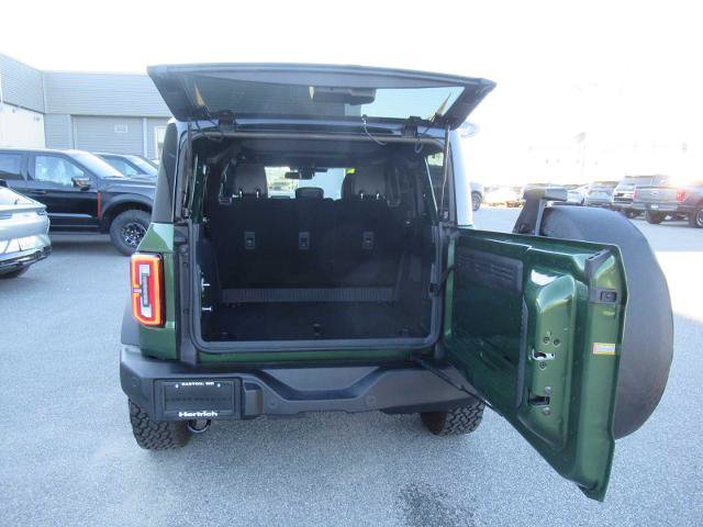 Certified 2025 Ford Bronco Outer Banks w/ Black Appearance Package AWD/4WD image 19