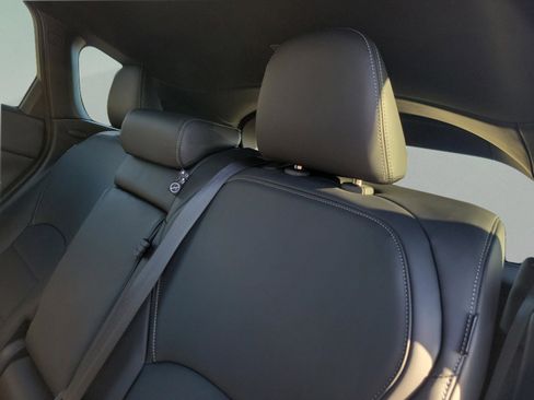 Certified 2025 INFINITI QX50 Sport image 22