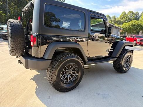 Used 2012 Jeep Wrangler Sport AWD/4WD image 6