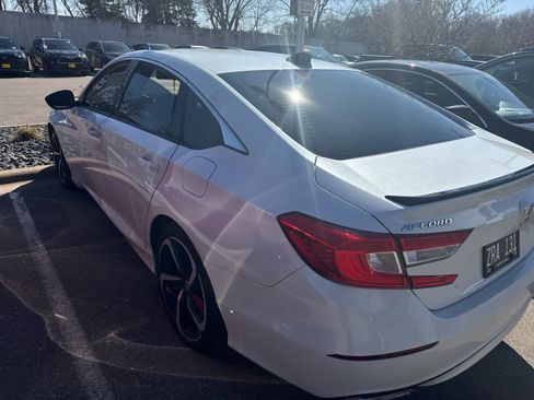 Used 2022 Honda Accord Sport image 5