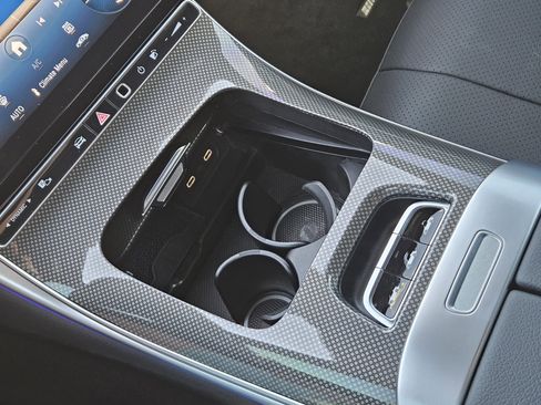 Used 2025 Mercedes-Benz CLE 300 4MATIC Cabriolet image 20