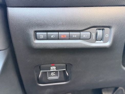 New 2026 Jeep Cherokee Limited image 11