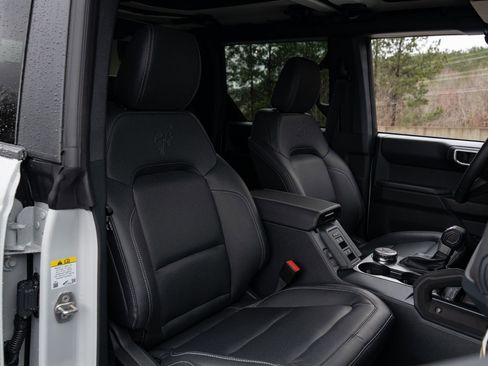 New 2026 Ford Bronco Badlands AWD/4WD image 39