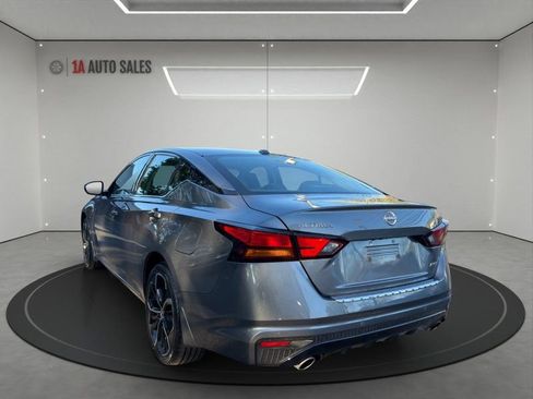 Used 2023 Nissan Altima 2.5 SR AWD/4WD image 3