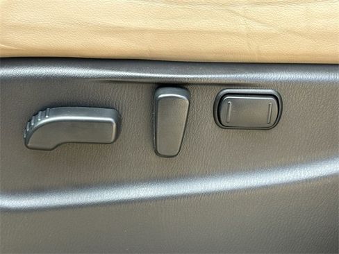 Used 2020 Nissan Armada Platinum w/ Captain's Chairs Package image 24
