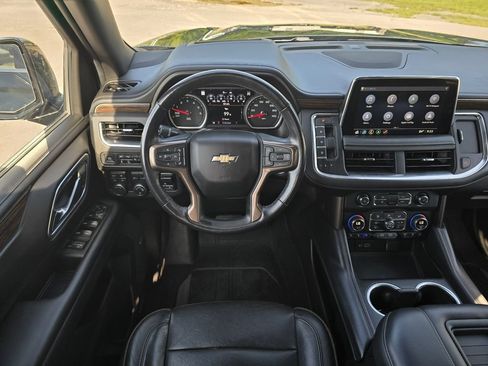 Used 2021 Chevrolet Suburban High Country w/ Premium Package AWD/4WD image 15